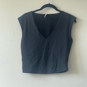 Athleta Tank Cropped Size Medium Black
